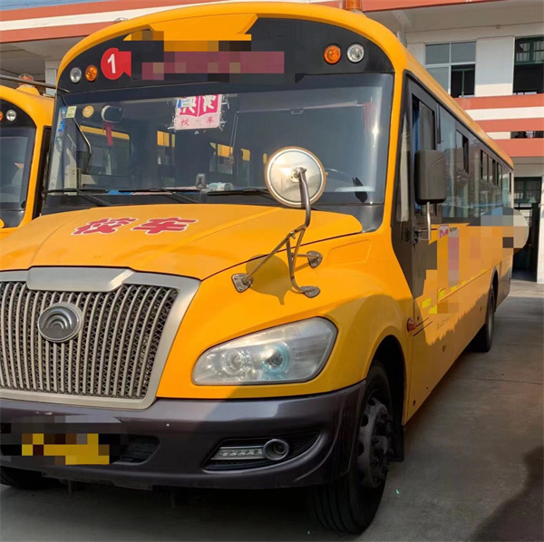 36座二手校車(chē)廠家